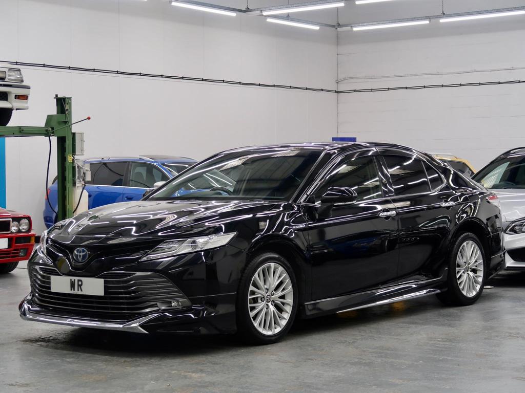 Toyota Camry 2.5 VVT-h Excel CVT Euro 6 (s/s) 4dr
