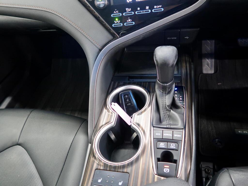 Toyota Camry 2.5 VVT-h Excel CVT Euro 6 (s/s) 4dr