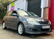 Toyota Corolla 1.6 VVT-i SR 5dr